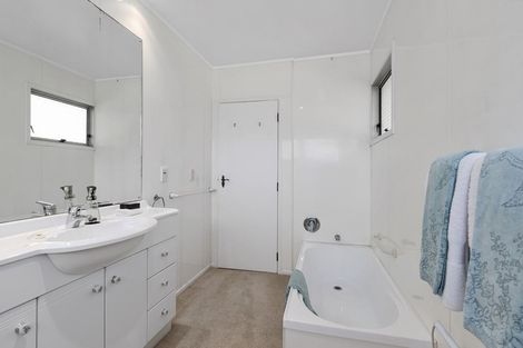 Photo of property in 501a Hibiscus Coast Highway, Orewa, 0931