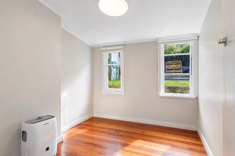 Photo of property in 1/28 Ribble Street, Island Bay, Wellington, 6023