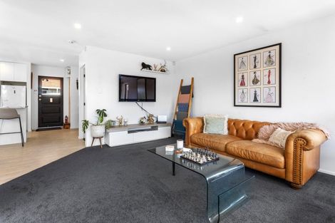 Photo of property in 2/12 Camrose Place, Ilam, Christchurch, 8041