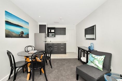 Photo of property in 6 Adams Avenue, Mount Maunganui, 3116