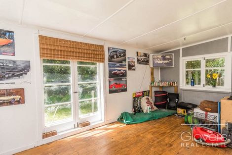 Photo of property in 794 South Titirangi Road, Titirangi, Auckland, 0604