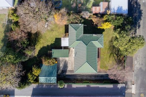 Photo of property in 43 Mcphee Street, Dannevirke, 4930