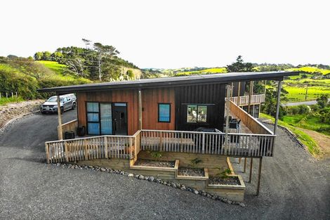 Photo of property in 607 Kaipara Coast Highway, Kaukapakapa, 0871
