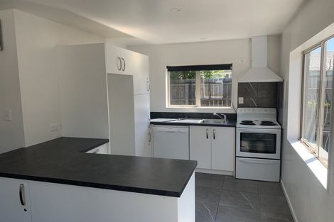 Photo of property in 10 Homer Place, Upper Riccarton, Christchurch, 8041