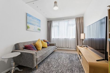 Photo of property in 24 Maxwell Avenue, Durie Hill, Whanganui, 4500