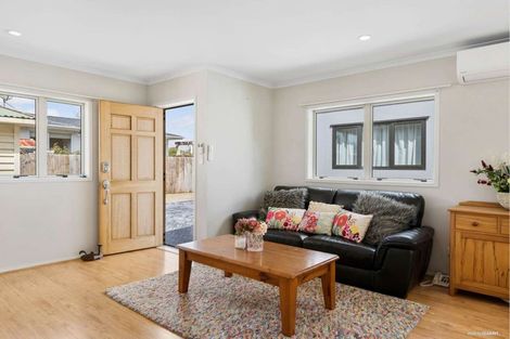 Photo of property in 20a Blanche Way, Half Moon Bay, Auckland, 2012