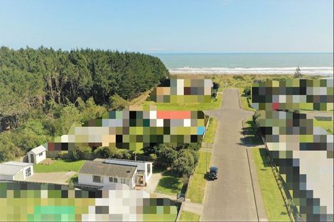 Photo of property in 11 Hydrabad Drive, Waitarere Beach, Levin, 5510