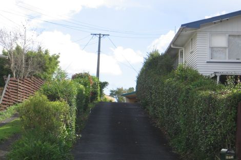 Photo of property in 284 Glengarry Road, Glen Eden, Auckland, 0602