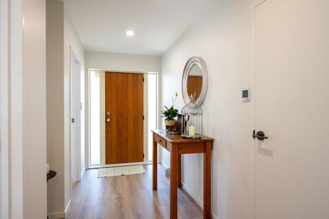 Photo of property in 12a Lucknow Road, Havelock North, 4130