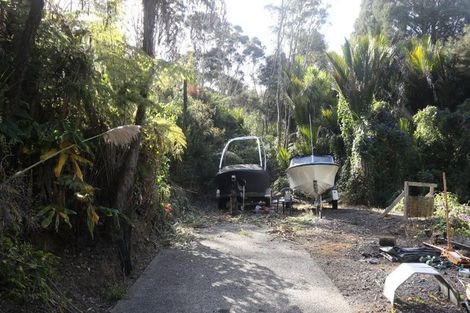 Photo of property in 223 Huia Road, Titirangi, Auckland, 0604