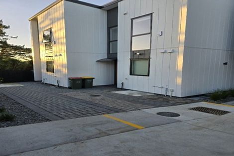 Photo of property in 8e Nedlands Place, Burswood, Auckland, 2013