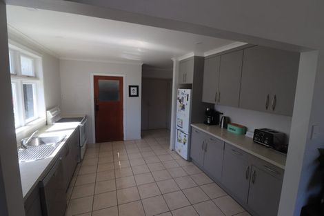 Photo of property in 9 Eltham Road, Blenheim, 7201