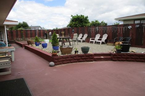 Photo of property in 117 Guy Street, Dannevirke, 4930