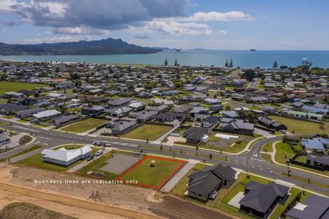 Photo of property in 121 Kupe Drive, Whitianga, 3510