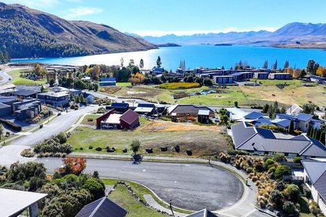 Photo of property in 2 Walter Black Place, Lake Tekapo, 7999