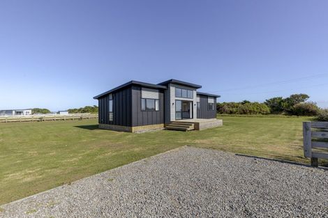 Photo of property in 387 Tipoka Road, Rahotu, Opunake, 4685