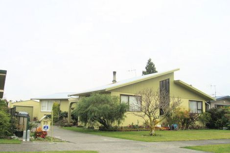 Photo of property in 20 Frickleton Street, Taradale, Napier, 4112