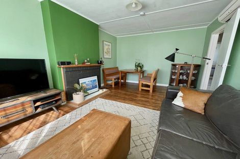 Photo of property in 59 Hewer Crescent, Naenae, Lower Hutt, 5011