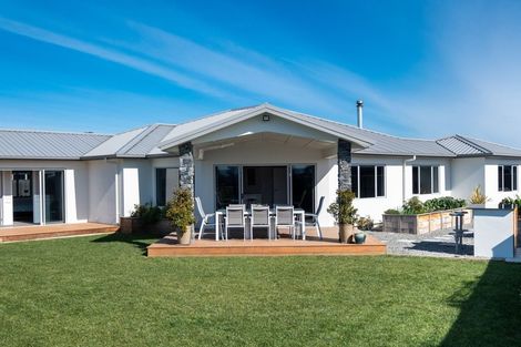 Photo of property in 11 Kaituna Place, Te Awa, Napier, 4110