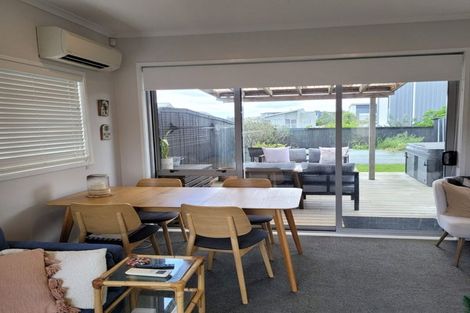 Photo of property in 24 Station Street, Hobsonville, Auckland, 0616