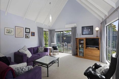 Photo of property in 43n Waimairi Road, Upper Riccarton, Christchurch, 8041