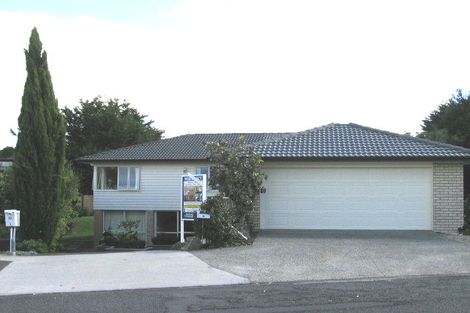 Photo of property in 12 Mander Place, Bucklands Beach, Auckland, 2012