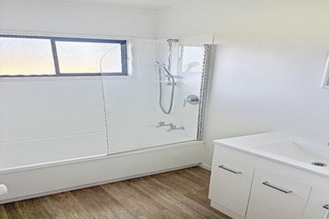 Photo of property in 48 Farmlet Road, Karamu, Hastings, 4172