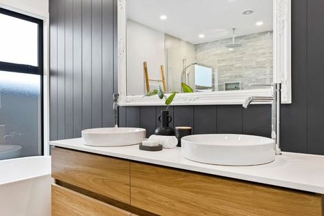 Photo of property in 4 Timara Crescent, Marshland, Christchurch, 8083