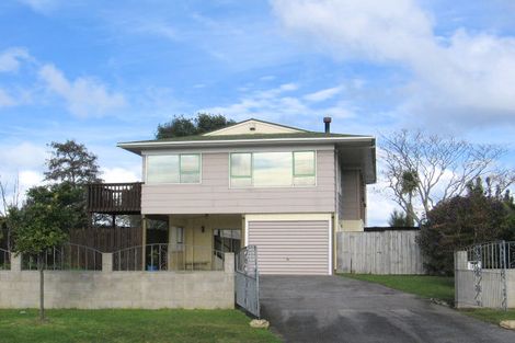 Photo of property in 49 Taioma Crescent, Te Atatu Peninsula, Auckland, 0610