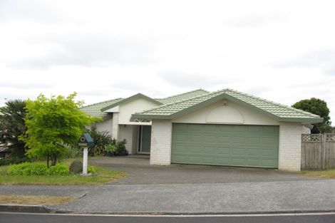 Photo of property in 2 Jackson Place, Pukekohe, 2120