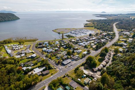 Photo of property in 10 Tangitu Street, Motuoapa, 3382