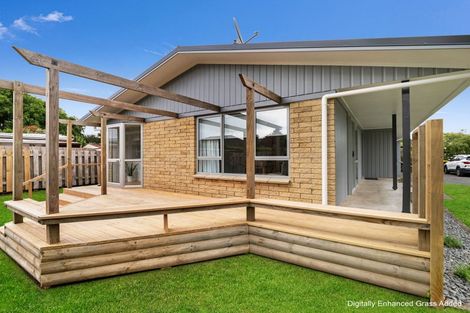 Photo of property in 50 Bowen Street, Cambridge, 3434