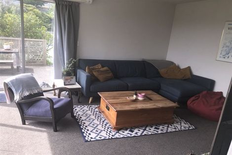 Photo of property in 46u1 Bracken Road, Paparangi, Wellington, 6037