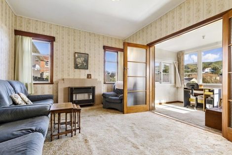 Photo of property in 32 Bould Street, Johnsonville, Wellington, 6037