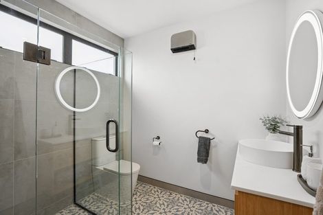 Photo of property in 37 Wallis Drive, Cromwell, 9310