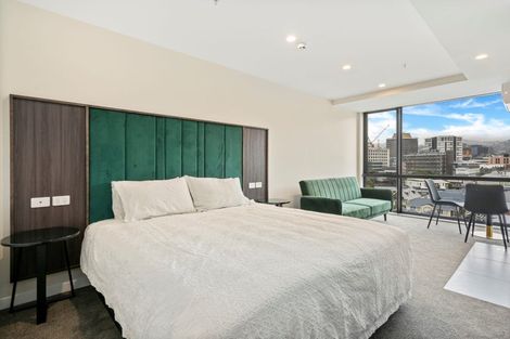 Photo of property in Proximity Apartment Hotel, 801/172 Thorndon Quay, Pipitea, Wellington, 6011