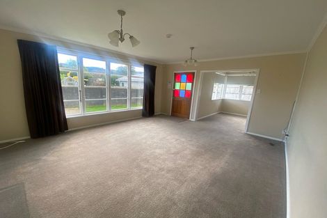 Photo of property in 16a Routley Crescent, Elderslea, Upper Hutt, 5018