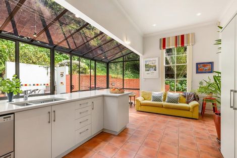 Photo of property in 9 Sinclair Street, Seatoun, Wellington, 6022