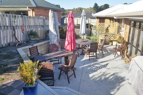 Photo of property in 2 Rata Avenue, Huntly, 3700