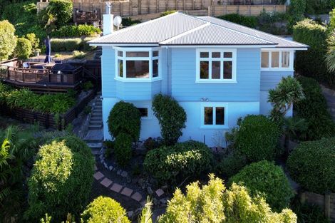 Photo of property in 4 Harvey Road, Bluff Hill, Napier, 4110