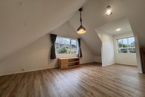 Photo of property in 39 Redwing Street, Browns Bay, Auckland, 0630