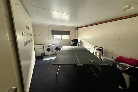 Photo of property in 62 Bradbury Road, Botany Downs, Auckland, 2010