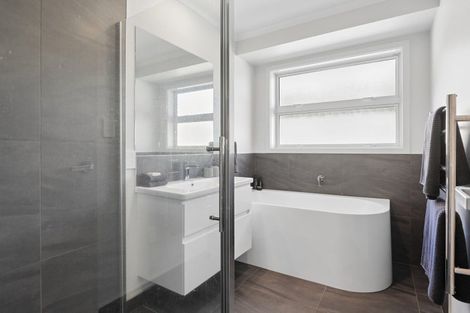 Photo of property in 79 Pakanga Grove, Pyes Pa, Tauranga, 3112