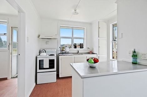 Photo of property in 55 Piko Street, Titahi Bay, Porirua, 5022