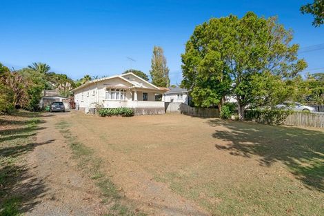 Photo of property in 23 Mangakura Road, Helensville, 0800