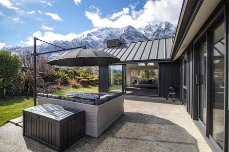 Photo of property in 35 Mckellar Drive, Jacks Point, Queenstown, 9371