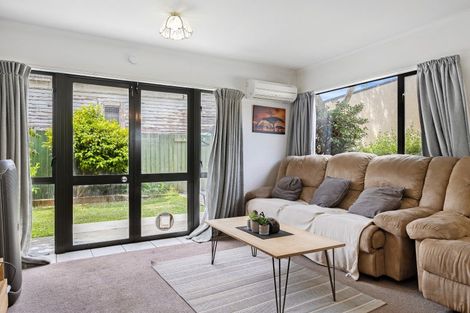Photo of property in 2/36 Mathesons Road, Phillipstown, Christchurch, 8011