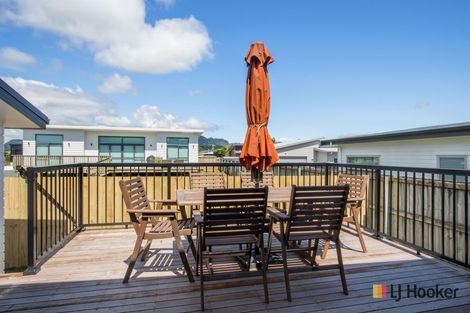Photo of property in 8 Moet Crescent, Waihi Beach, 3611