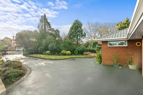 Photo of property in 216 Grahams Road, Burnside, Christchurch, 8053