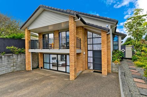 Photo of property in 1a James Laurie Street, Henderson, Auckland, 0612